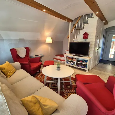 Holiday home Luettje Pietje Bedekaspel